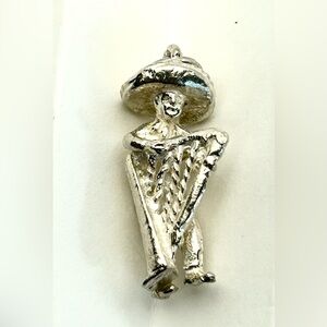 Vintage 1940‘s Mexican Mariachi Harp Player Charm